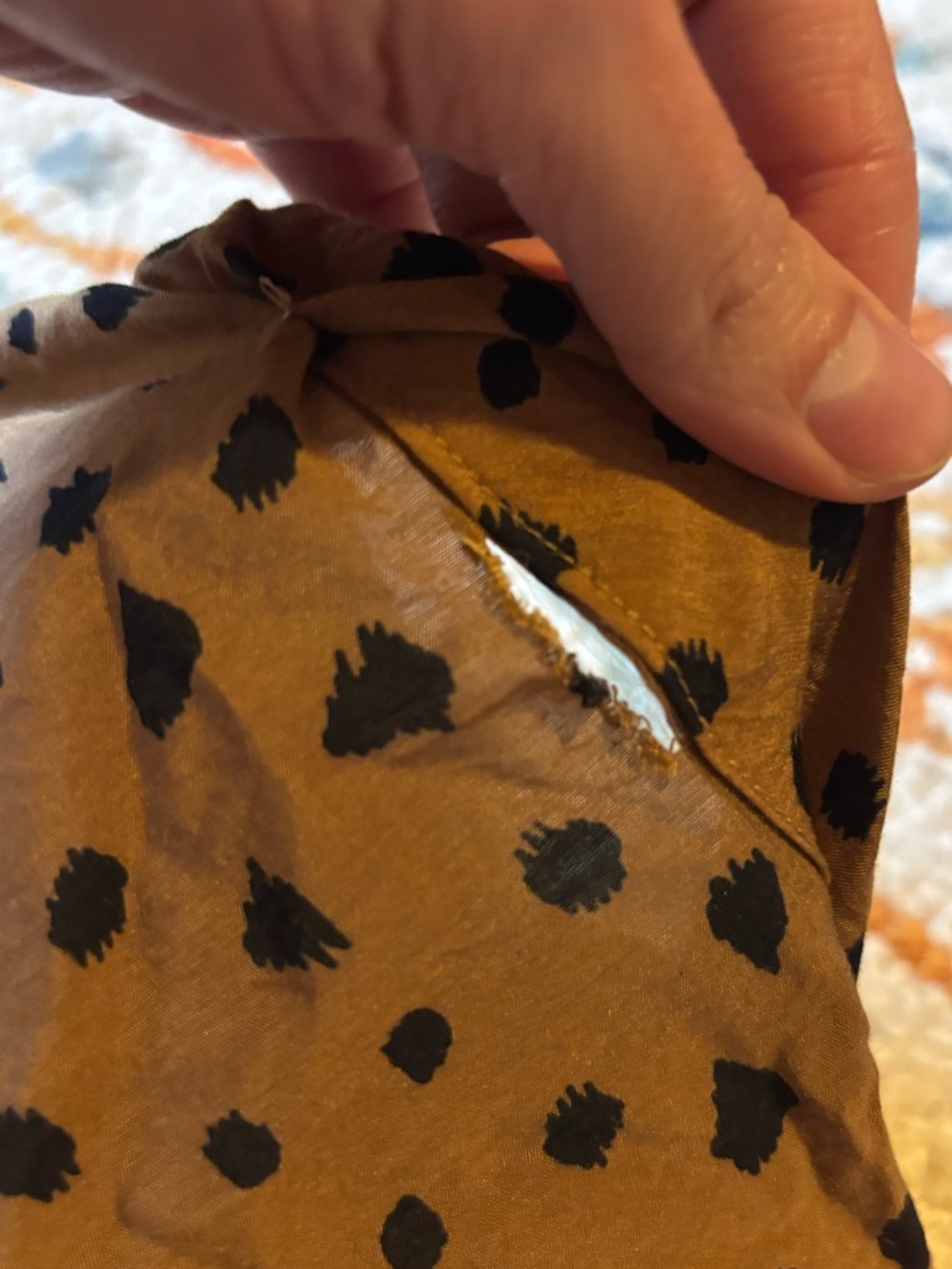 Sonoma Tan Relaxed Cheetah Print Button-Up Blouse XS hole in armpit area - Picture 4 of 7